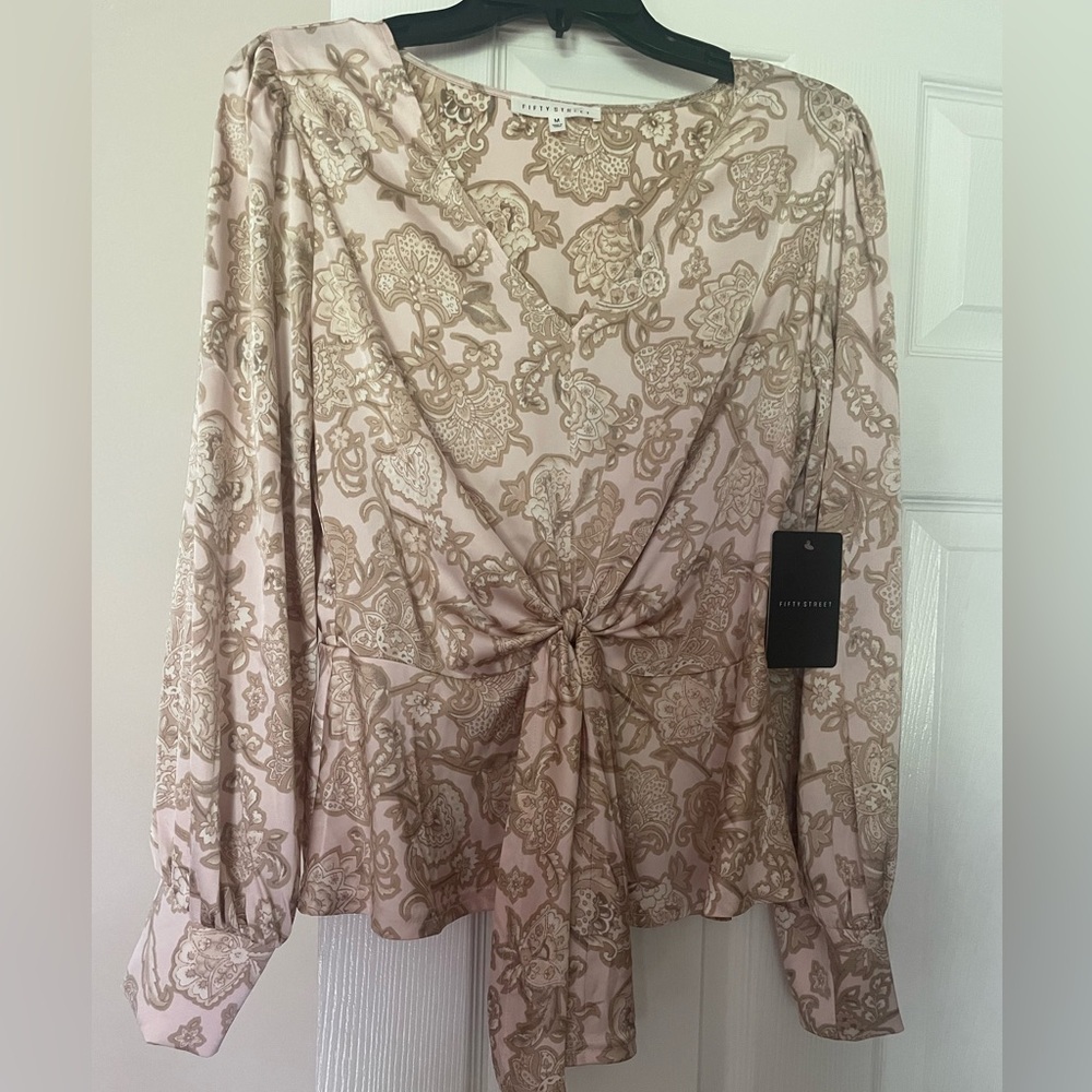 Women satin Long sleeve Top,  Fifty Street Medium New